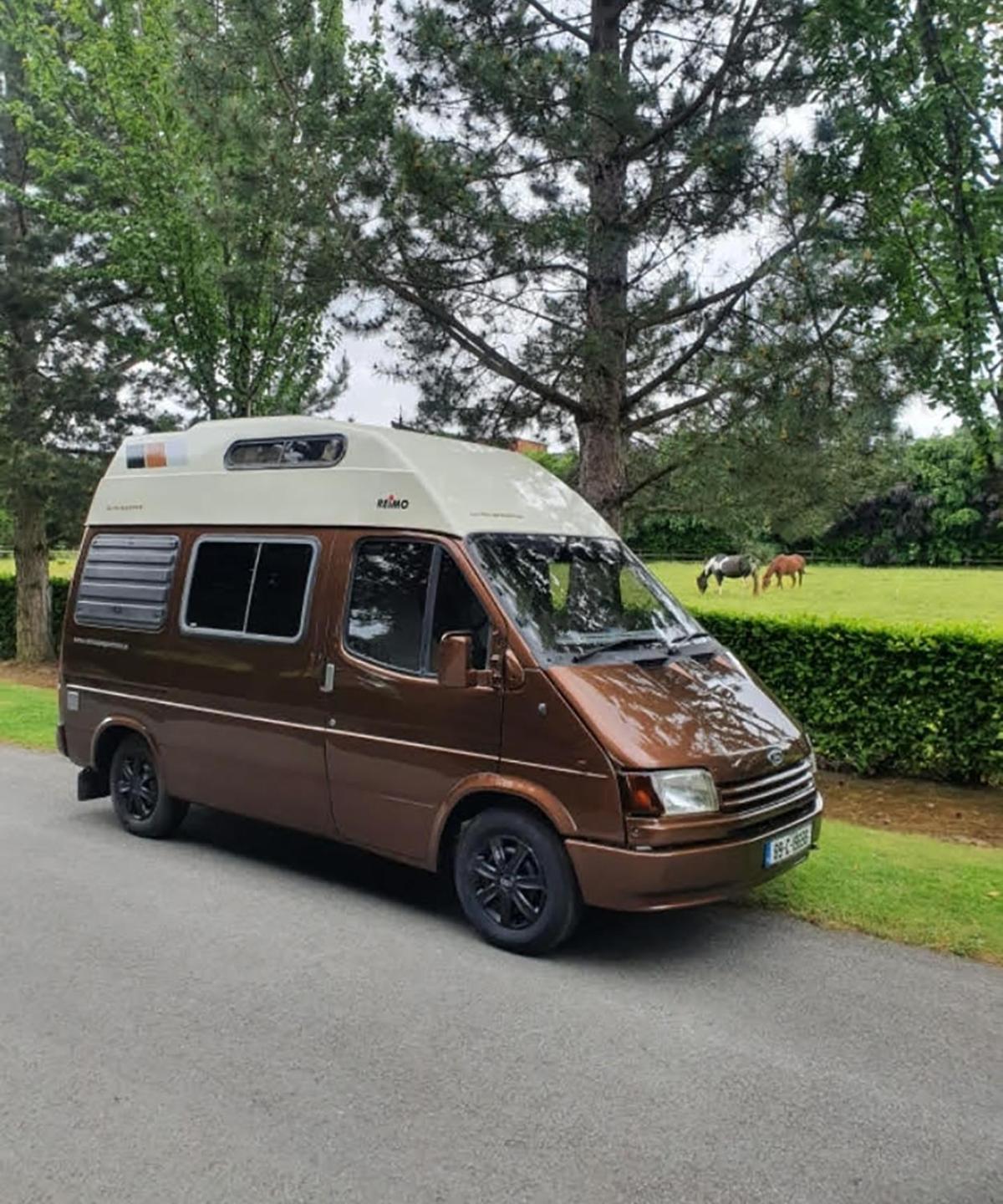 Retro Camper Hire Discover Ireland Campsite